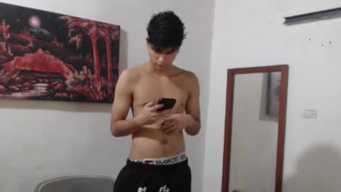 alice online show from November 2025 08:30:01 PM