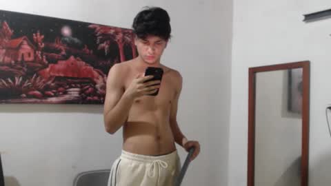 alice online show from December 2025 09:54:01 PM