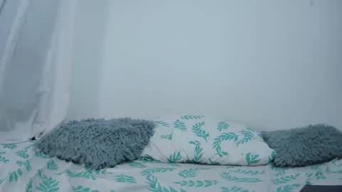 alice_paola online show from October 2025 09:45:01 PM