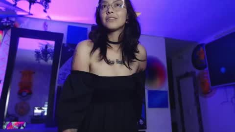      online show from January 2025 03:58:02 AM