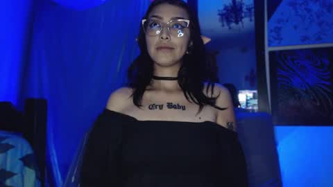      online show from January 2025 07:00:01 AM