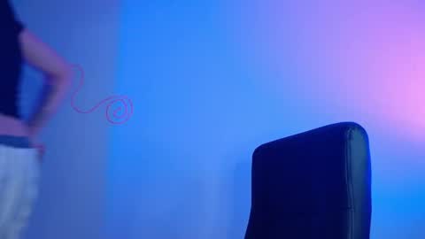      online show from April 2026 01:28:02 AM