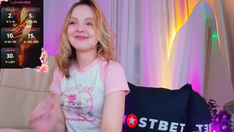 Snapshot of alice_tucci chatting on December 2024 04:52:02 PM Alice online show from December 2024 04:52:02 PM