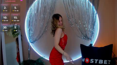 Snapshot of alice_tucci chatting on December 2024 01:50:02 PM Alice online show from December 2024 01:50:02 PM