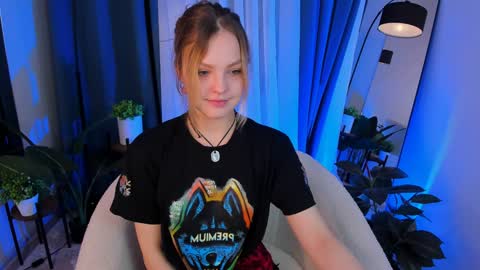 Snapshot of alice_tucci chatting on January 2025 01:17:01 PM Alice online show from January 2025 01:17:01 PM