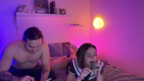 Alice and Alexander online show from February 2025 08:00:01 PM