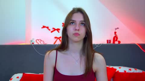 Snapshot of aliceatkin chatting on June 2026 06:23:02 AM Alice online show from June 2026 06:23:02 AM