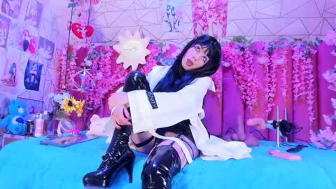     online show from February 2026 10:35:01 PM