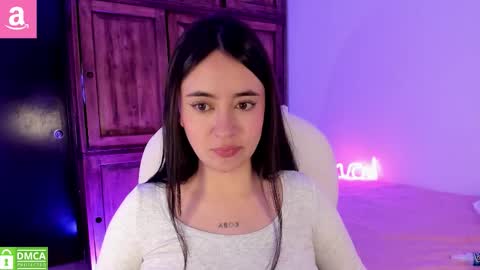 Snapshot of alicee_2 chatting on October 2025 05:35:01 PM Aliceee .. 97YP9VWGZHrefnav wishlist lists 1 online show from October 2025 05:35:01 PM