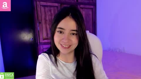 Snapshot of alicee_2 chatting on November 2025 10:25:01 PM Aliceee .. 97YP9VWGZHrefnav wishlist lists 1 online show from November 2025 10:25:01 PM