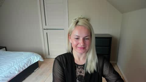 Snapshot of alicee__grace chatting on October 2025 06:58:02 AM Alicee online show from October 2025 06:58:02 AM