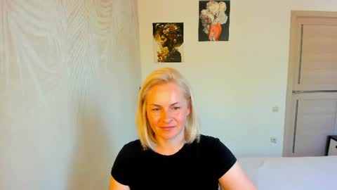 Snapshot of alicee__grace chatting on July 2026 08:21:01 AM Alicee online show from July 2026 08:21:01 AM