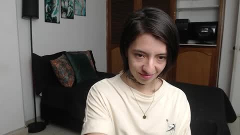 alicee_logan_ online show from January 2026 02:37:01 AM