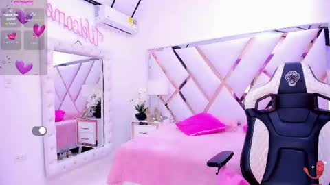 Snapshot of alicee_mature chatting on June 2026 12:26:02 PM alicee online show from June 2026 12:26:02 PM