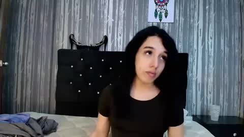 alicee_moonn online show from November 2025 07:49:02 PM