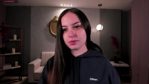 Alice online show from November 2025 11:35:01 AM