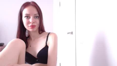 Snapshot of aliceinspires chatting on October 2025 11:24:01 AM Alice online show from October 2025 11:24:01 AM