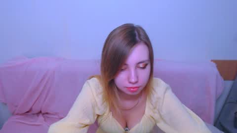 Snapshot of alicemias_ chatting on June 2026 11:10:01 AM Alice online show from June 2026 11:10:01 AM