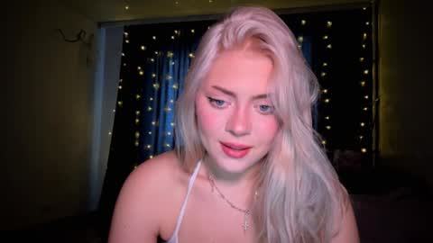 aliceoceaneyes online show from November 2025 08:50:01 AM