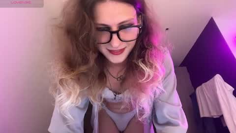 AlicePinkhead online show from June 2026 09:55:02 AM