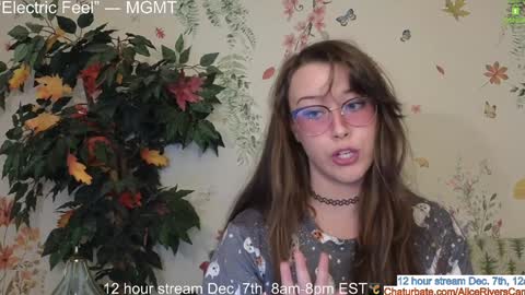 Snapshot of aliceriverscam chatting on December 2024 09:57:01 PM Alice Rivers ---- Enter my public Discord- online show from December 2024 09:57:01 PM