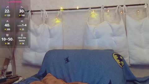 Snapshot of alicewoolfy chatting on December 2024 07:42:01 PM AliceWoolfy online show from December 2024 07:42:01 PM