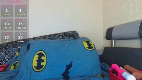 Snapshot of alicewoolfy chatting on February 2025 10:20:02 PM AliceWoolfy online show from February 2025 10:20:02 PM