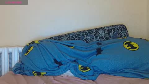 Snapshot of alicewoolfy chatting on September 2025 08:44:01 PM AliceWoolfy online show from September 2025 08:44:01 PM