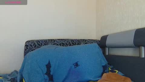 AliceWoolfy online show from February 2026 07:37:02 PM