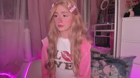 from wonderland online show from November 2025 03:57:02 PM