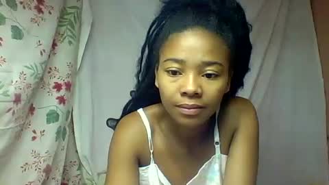 Snapshot of alicia9794 chatting on May 2026 08:32:01 AM alicia9794 online show from May 2026 08:32:01 AM