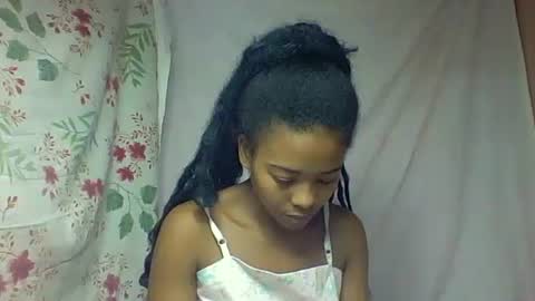 Snapshot of alicia9794 chatting on May 2026 08:06:01 PM alicia9794 online show from May 2026 08:06:01 PM