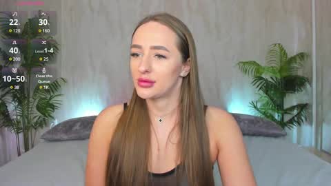 Mia online show from February 2025 02:22:02 AM