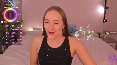 Mia online show from January 2026 01:54:02 AM