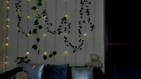 Alicia online show from April 2026 05:23:01 AM