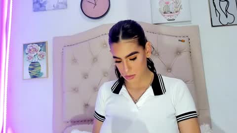       online show from February 2025 12:46:01 AM