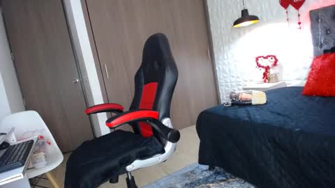 Ali online show from March 2025 03:24:01 PM