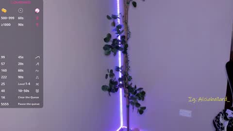 Jennyfer online show from February 2025 10:53:02 PM