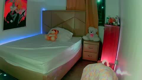 Snapshot of aliciabiden chatting on December 2024 05:32:01 AM aliciabiden online show from December 2024 05:32:01 AM