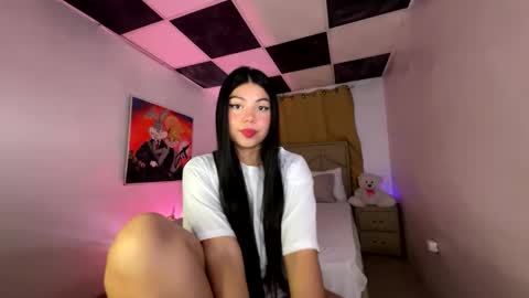 Snapshot of aliciabiden chatting on March 2025 06:54:02 AM aliciabiden online show from March 2025 06:54:02 AM