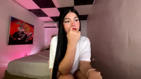 Snapshot of aliciabiden chatting on March 2025 10:00:02 AM aliciabiden online show from March 2025 10:00:02 AM