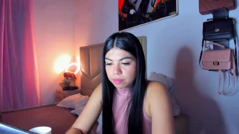 Snapshot of aliciabiden chatting on November 2025 06:19:02 AM aliciabiden online show from November 2025 06:19:02 AM