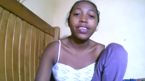 Snapshot of alicianah chatting on September 2025 08:44:02 PM alicianah online show from September 2025 08:44:02 PM