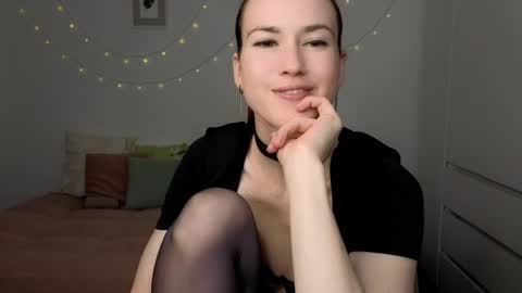 alicianoveli online show from April 2026 07:07:02 PM