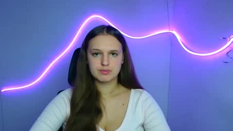 Alicie online show from September 2025 11:15:02 AM