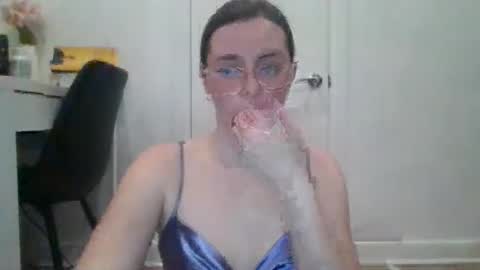 alicjateenpolish online show from May 2026 03:13:01 AM