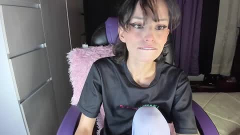 Aiko  Independent Model  online show from February 2025 02:50:02 AM