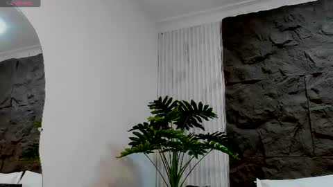 Snapshot of aliice_greco chatting on July 2026 11:52:02 AM Alice online show from July 2026 11:52:02 AM