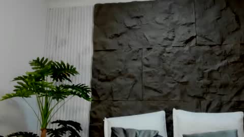 Snapshot of aliice_greco chatting on July 2026 01:07:01 PM Alice online show from July 2026 01:07:01 PM