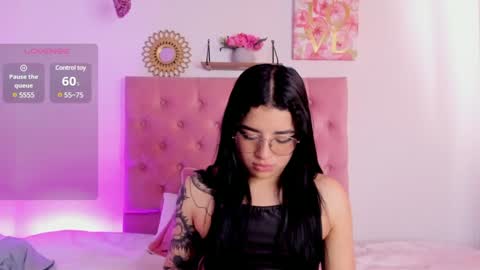 Snapshot of aliice_walker_ chatting on December 2024 06:54:02 PM aliice_walker_ online show from December 2024 06:54:02 PM